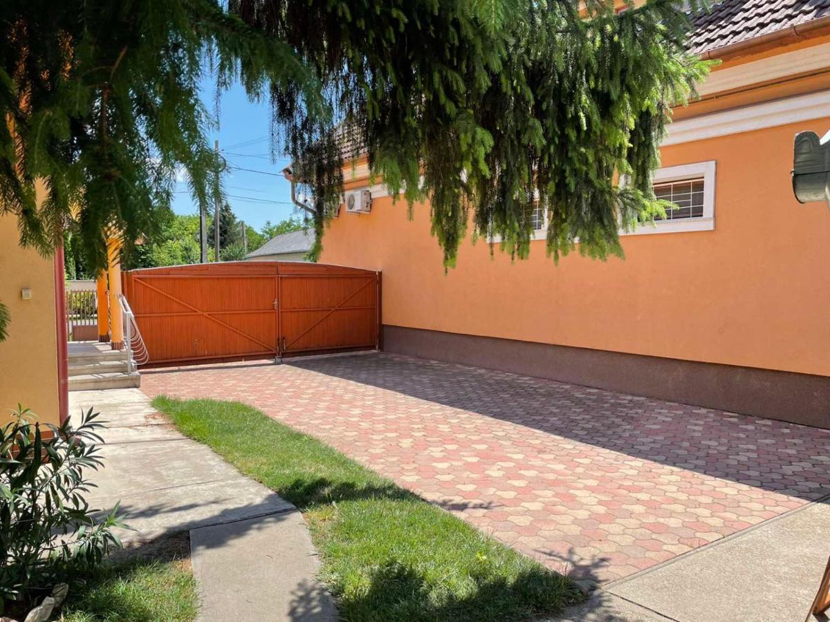 Csillám vendégház Hajdúszoboszló Extérieur photo